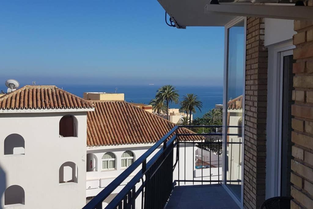 Apartamento Junto Al Mar En Puerto Marina Apartment Benalmadena Luaran gambar