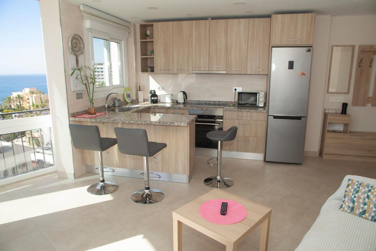 Apartamento Junto Al Mar En Puerto Marina Apartment Benalmadena Luaran gambar