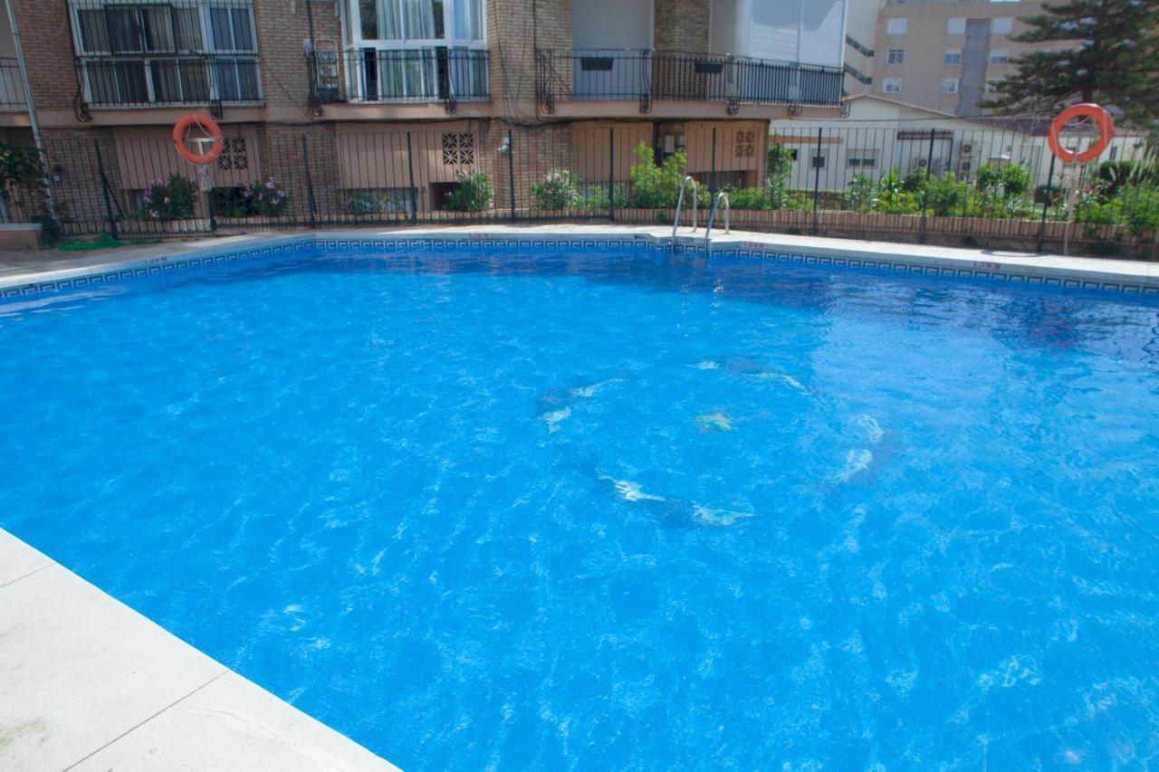 Apartamento Junto Al Mar En Puerto Marina Apartment Benalmadena Luaran gambar
