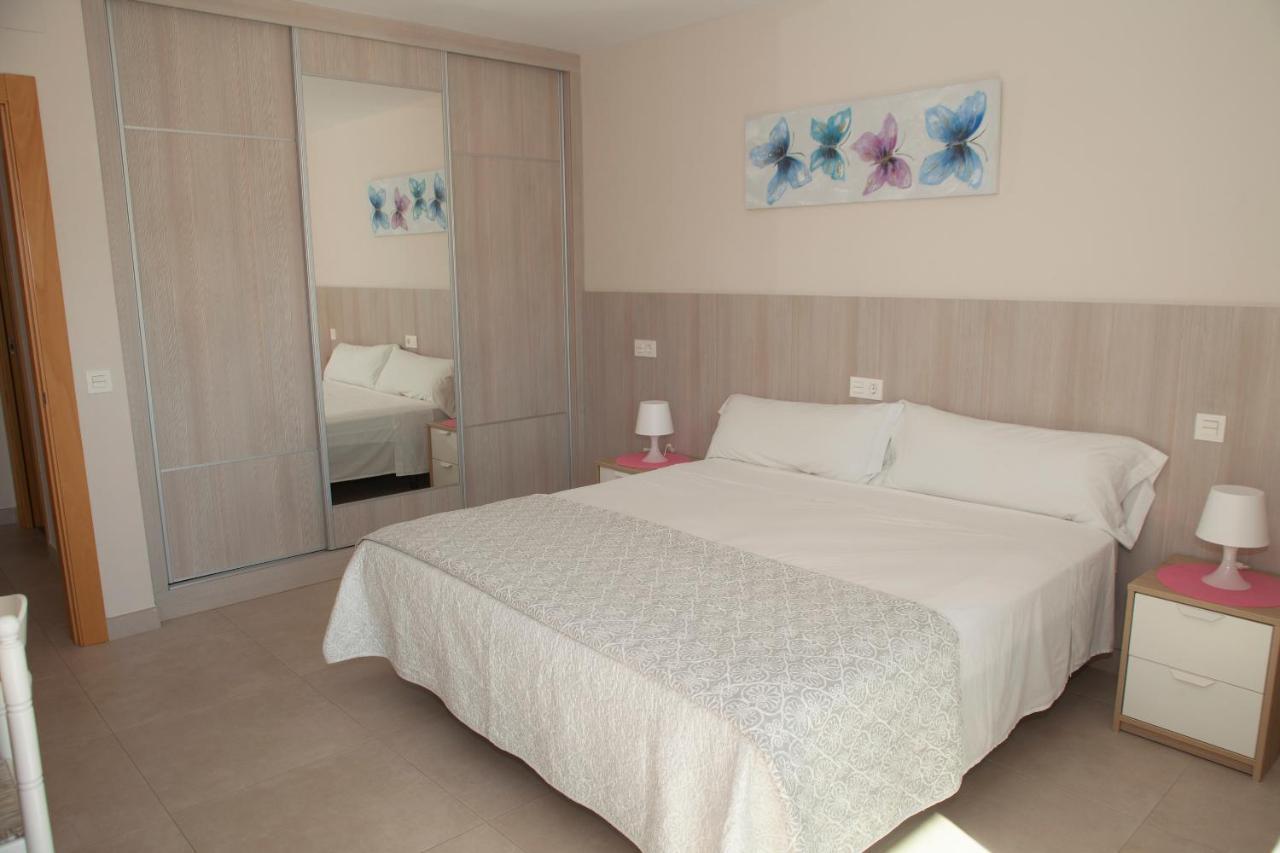 Apartamento Junto Al Mar En Puerto Marina Apartment Benalmadena Luaran gambar