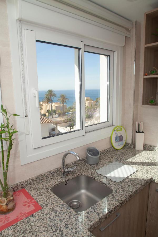 Apartamento Junto Al Mar En Puerto Marina Apartment Benalmadena Luaran gambar